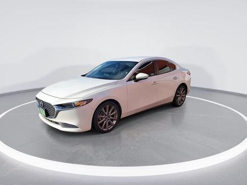 2022 Mazda Mazda3 FWD w/Select Package