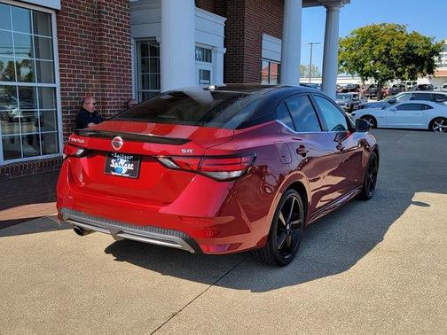 2022 Nissan Sentra SR
