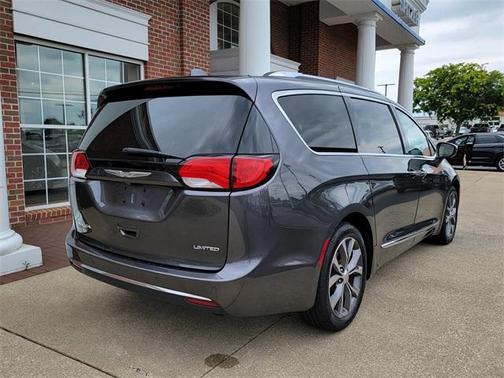 2017 Chrysler Pacifica Limited