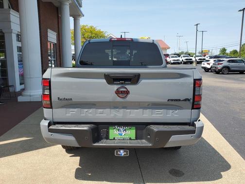 2024 Nissan Frontier PRO-4X