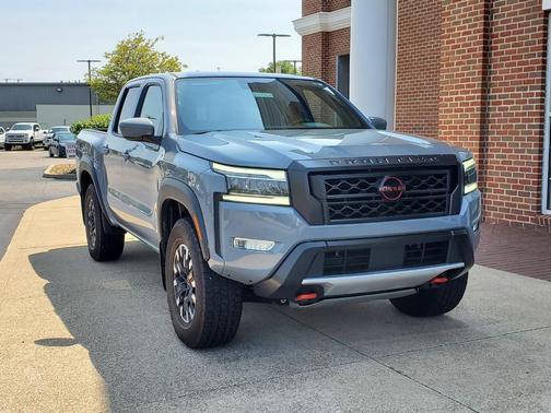 2024 Nissan Frontier PRO-4X