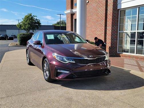 2020 Kia Optima LX