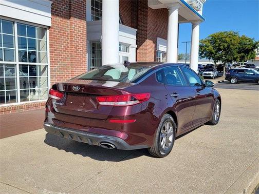 2020 Kia Optima LX