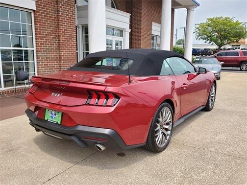 2024 Ford Mustang GT Premium
