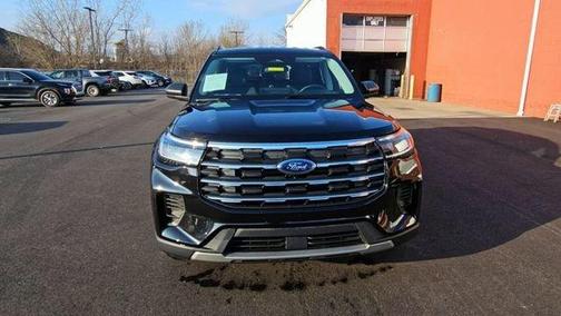 Agate Black Metallic 2025 Ford Explorer Active