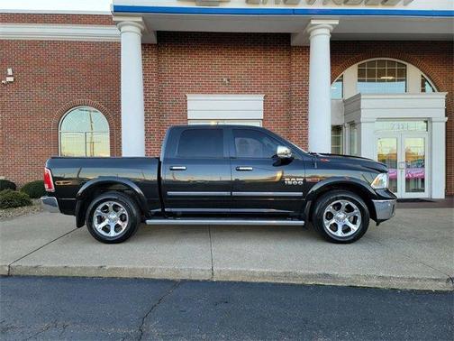 2016 RAM 1500 Laramie