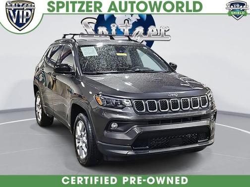 2023 Jeep Compass Latitude Lux
