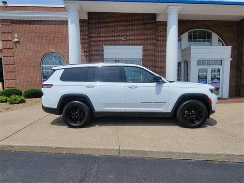 2024 Jeep Grand Cherokee L Laredo