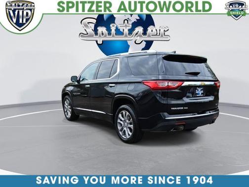 Mosaic Black Metallic 2018 Chevrolet Traverse Premier