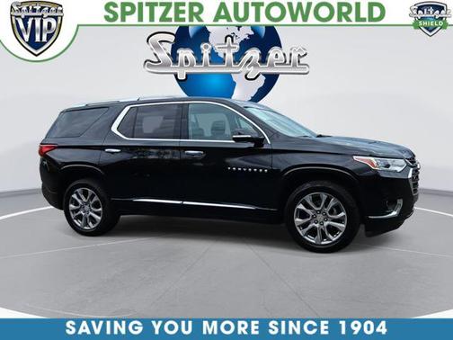 Mosaic Black Metallic 2018 Chevrolet Traverse Premier