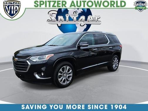 Mosaic Black Metallic 2018 Chevrolet Traverse Premier