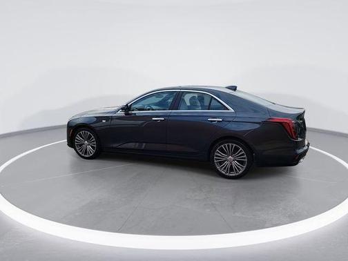 2025 Cadillac CT4 Premium Luxury