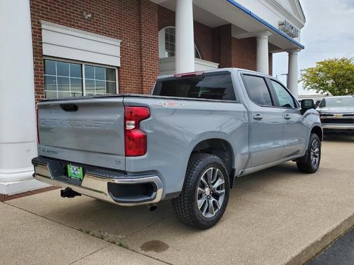 2024 Chevrolet Silverado 1500 LT