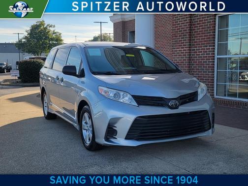2020 Toyota Sienna L