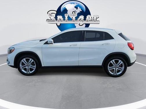 2020 Mercedes-Benz GLA 250 Base 4MATIC