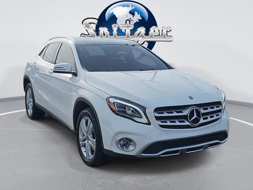 2020 Mercedes-Benz GLA 250 Base 4MATIC