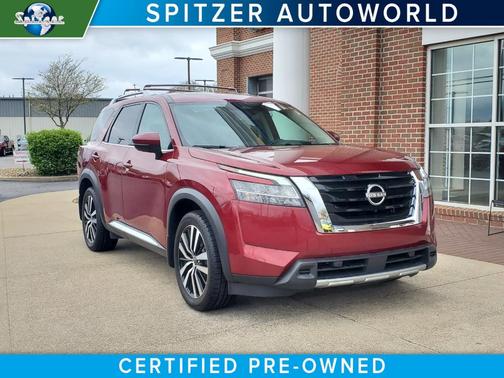 2023 Nissan Pathfinder Platinum
