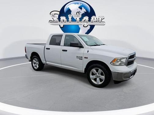 2022 RAM 1500 Classic SLT