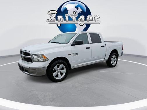 2022 RAM 1500 Classic SLT