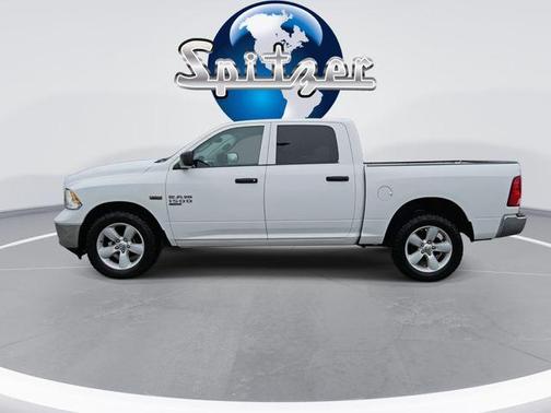 2022 RAM 1500 Classic SLT