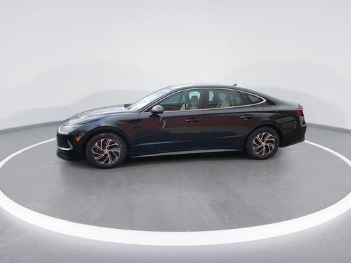 2021 Hyundai SONATA Hybrid Blue