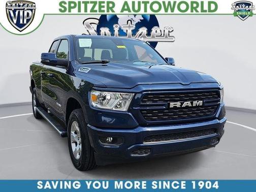 Patriot Blue Pearlcoat 2024 RAM 1500 Big Horn/Lone Star