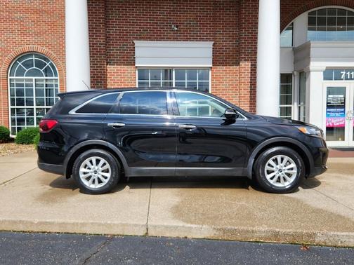 2019 Kia Sorento L