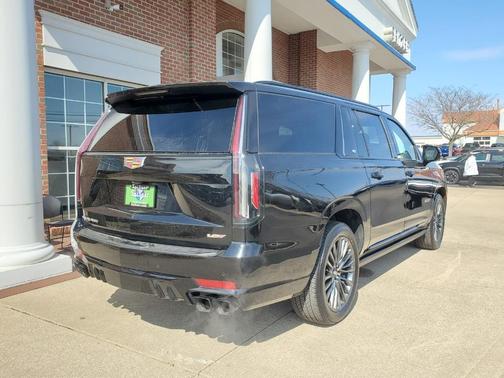 2023 Cadillac Escalade ESV V-Series
