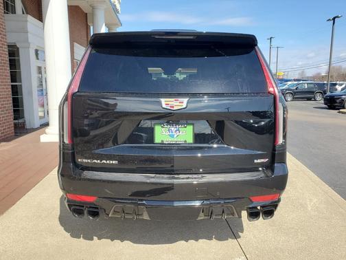 2023 Cadillac Escalade ESV V-Series
