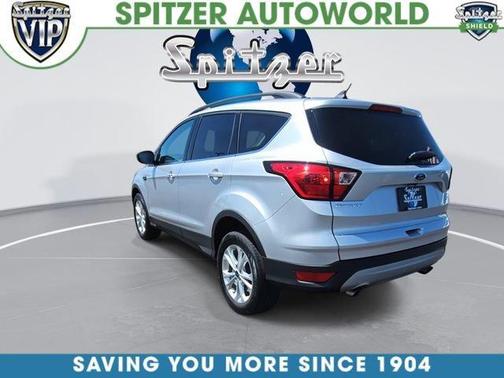 Ingot Silver Metallic 2019 Ford Escape SEL