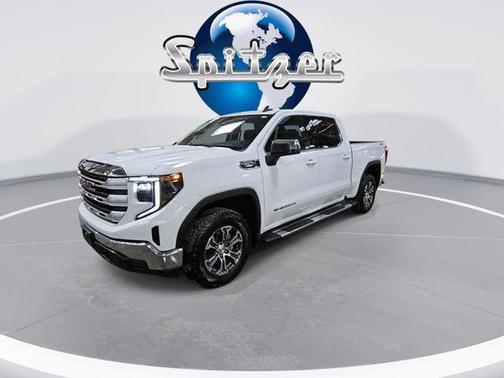 2023 GMC Sierra 1500 SLE