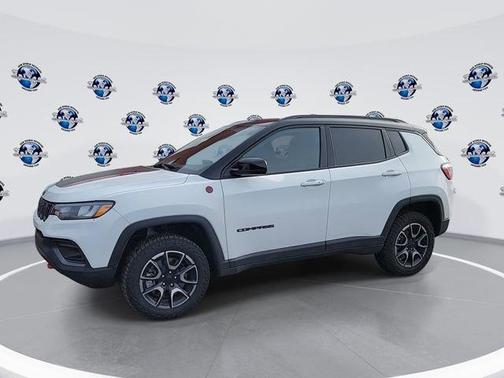 2024 Jeep Compass Trailhawk