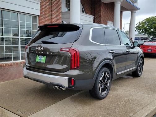 2023 Kia Telluride S