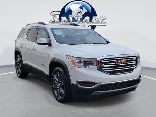 2017 GMC Acadia SLT-2
