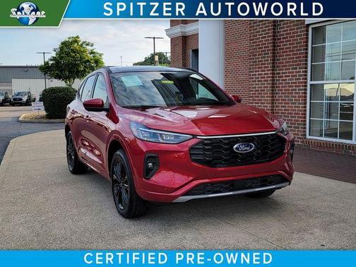 2025 Ford Escape ST-Line Elite