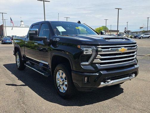 Black 2024 Chevrolet Silverado 2500 High Country