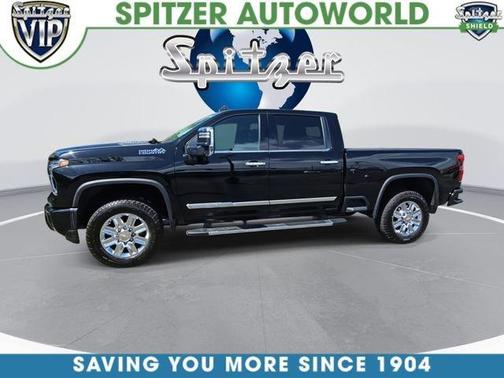 Black 2024 Chevrolet Silverado 2500 High Country