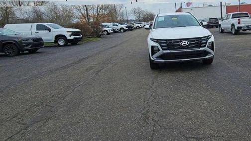 2026 Hyundai TUCSON SEL