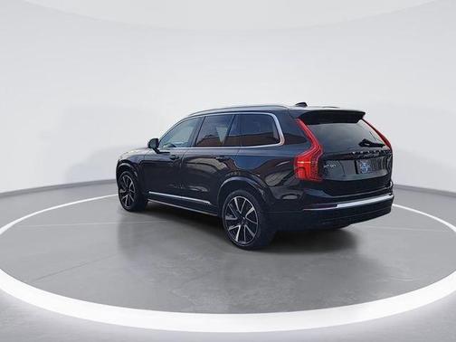 2023 Volvo XC90 B6 Plus 7-Seater