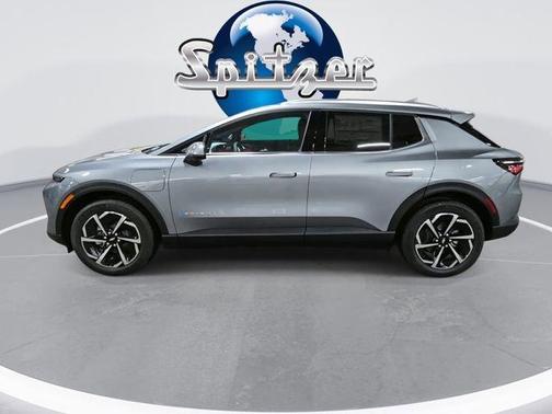 2026 Chevrolet Equinox EV LT 2