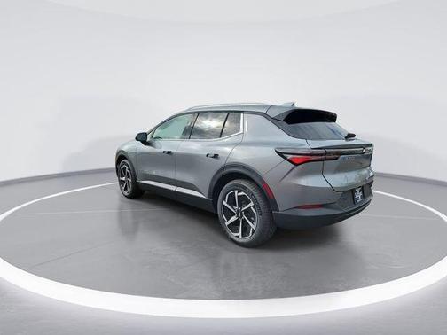 2026 Chevrolet Equinox EV LT 2