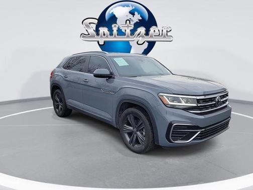 2022 Volkswagen Atlas Cross Sport 2.0T SEL R-Line