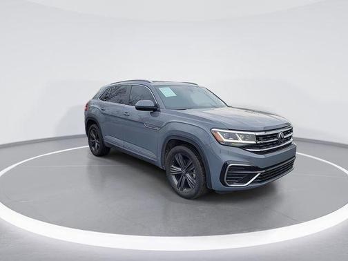 2022 Volkswagen Atlas Cross Sport 2.0T SEL R-Line