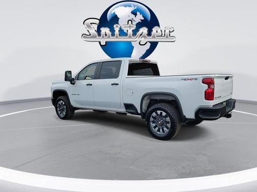 2023 Chevrolet Silverado 2500 Custom