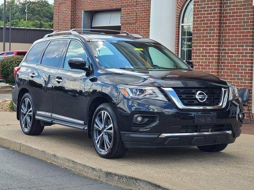 2020 Nissan Pathfinder Platinum