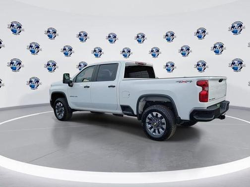 2023 Chevrolet Silverado 2500 Custom