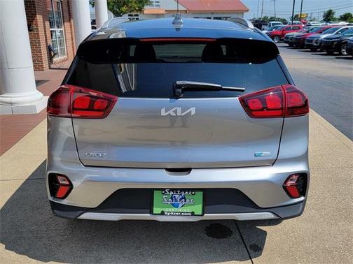 2022 Kia Niro LXS