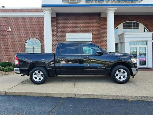 2024 RAM 1500 Big Horn/Lone Star