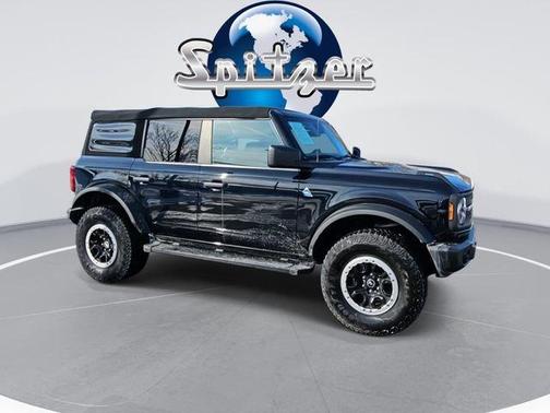 2022 Ford Bronco Black Diamond