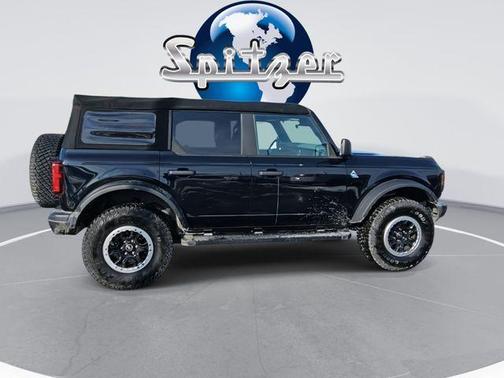 2022 Ford Bronco Black Diamond